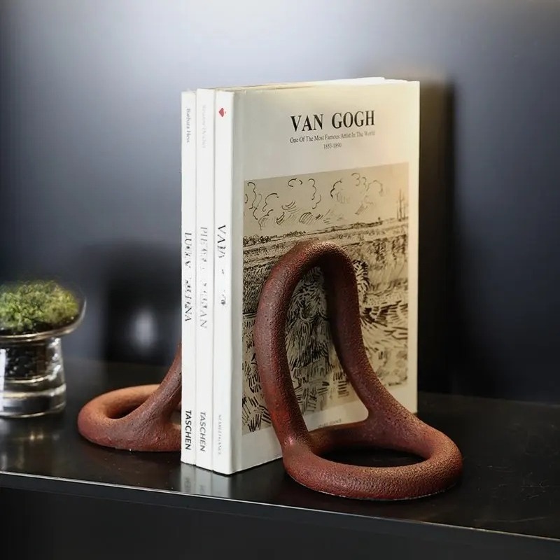 Minimalist Bookends for Office - đánh giá và giá Resin Art Stand